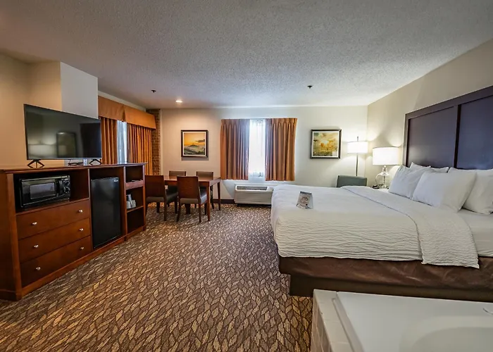 Christopher Inn And Suites