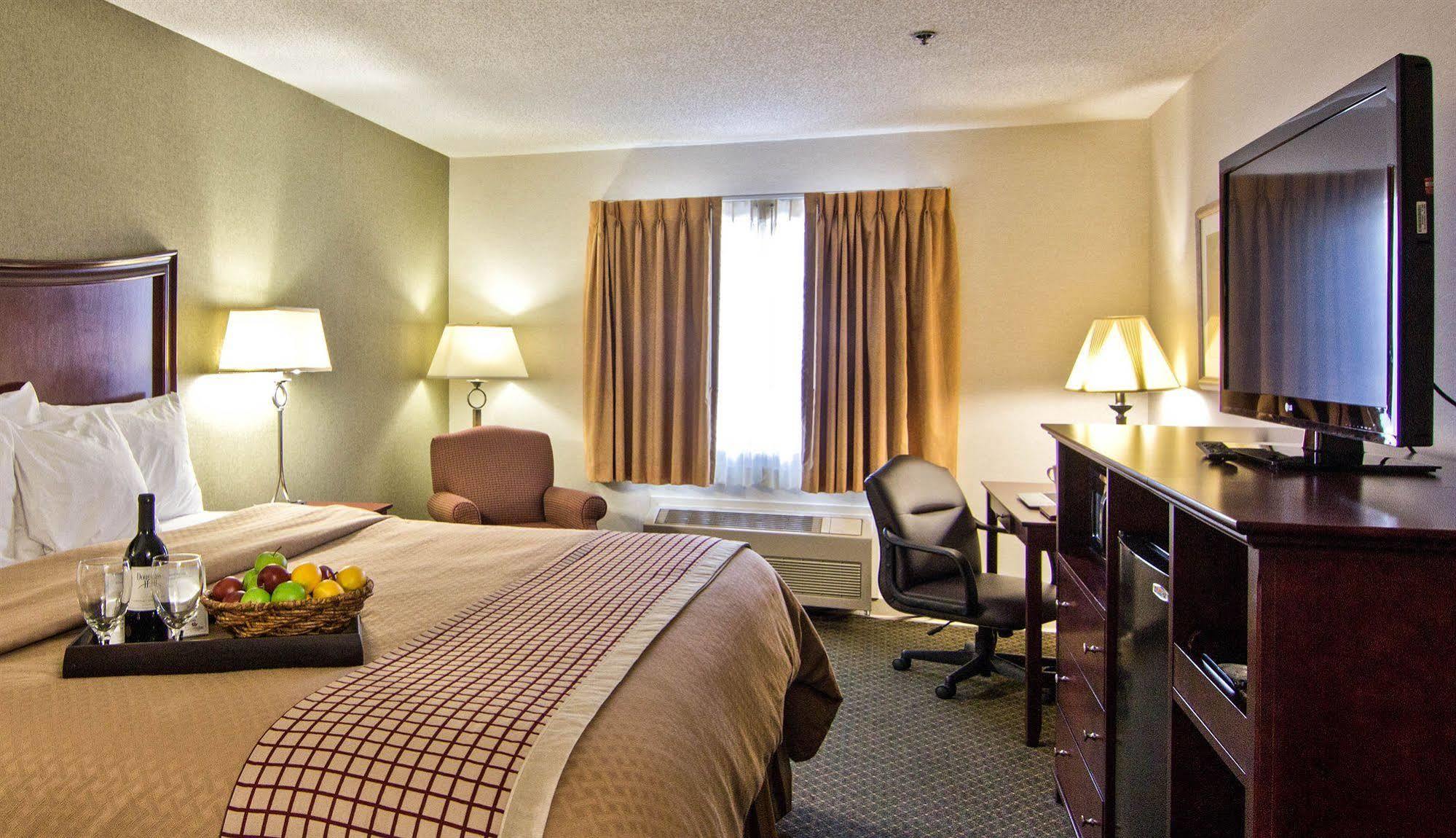 Christopher And Hotel Chillicothe